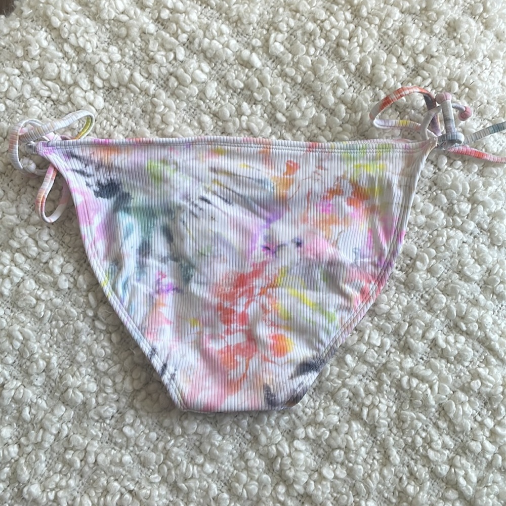 Target Bikini bottom - Picture 2 of 4
